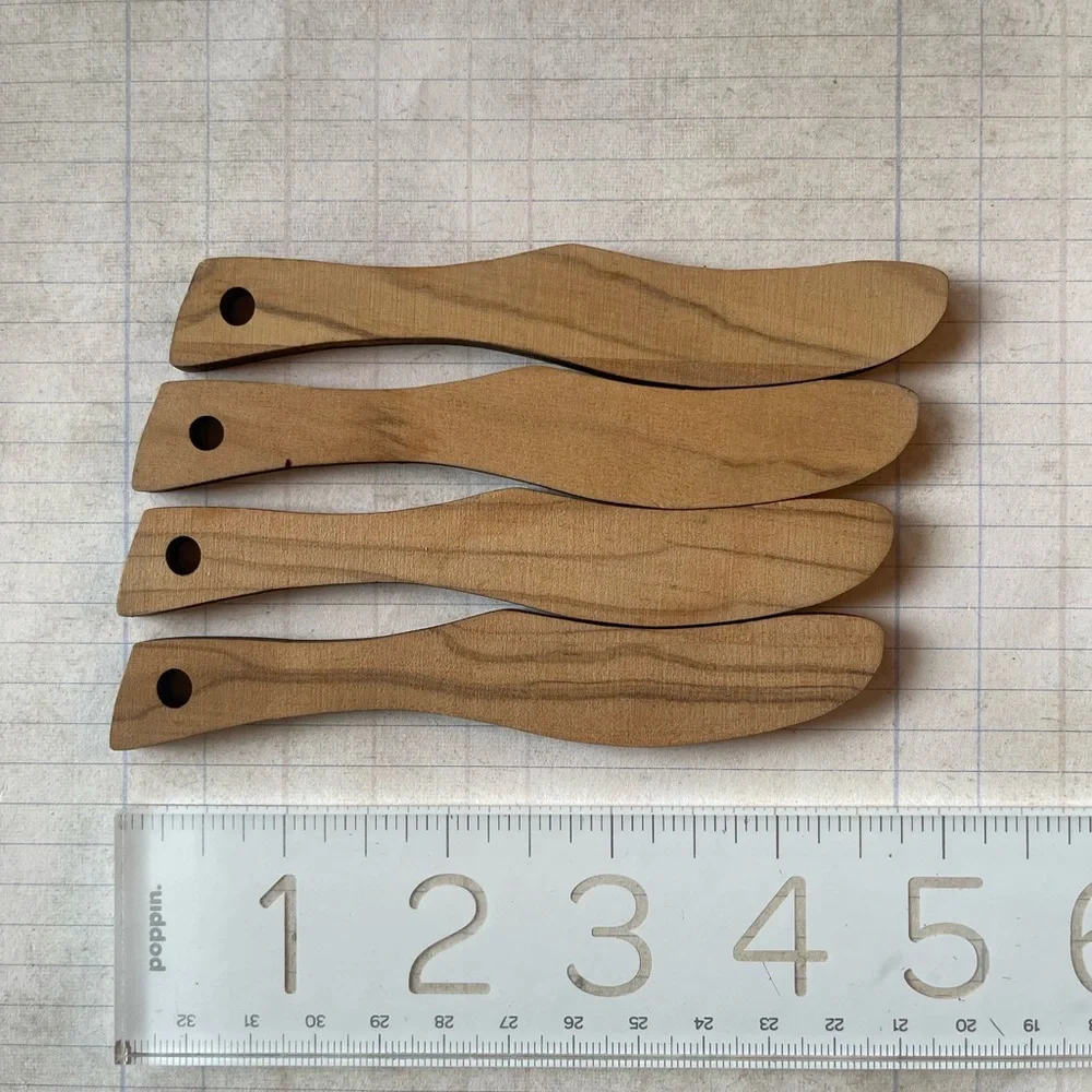 BASIC WOODEN SPREADER SET